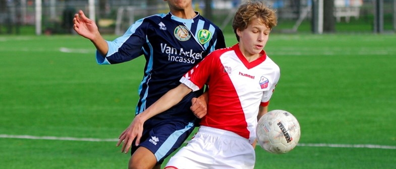 FC Utrecht O14 speelt voorwedstrijd