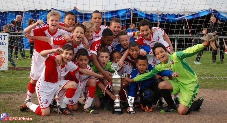 FC Utrecht O12 wint internationaal toernooi in België