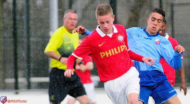 FC Utrecht O17 verliest in halve finale beker van PSV