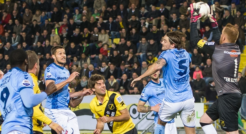 Fortuinlijk gelijkspel na spectaculair slot