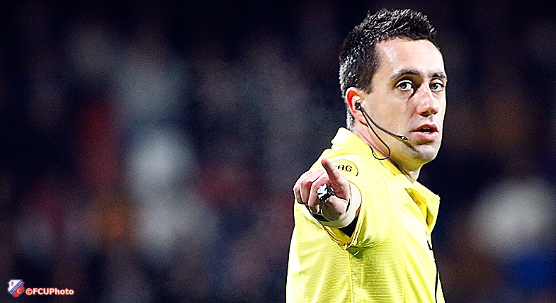 Dennis Higler fluit duel NAC Breda - FC Utrecht