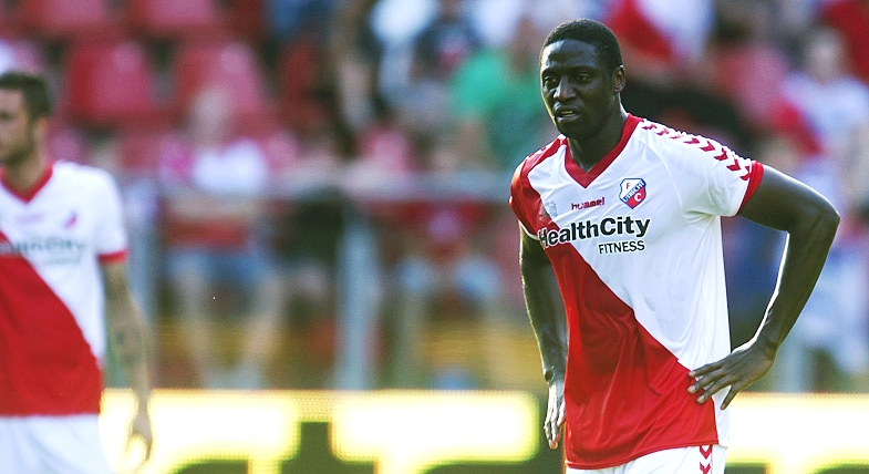 Van der Gun en Mulenga uitgeschakeld