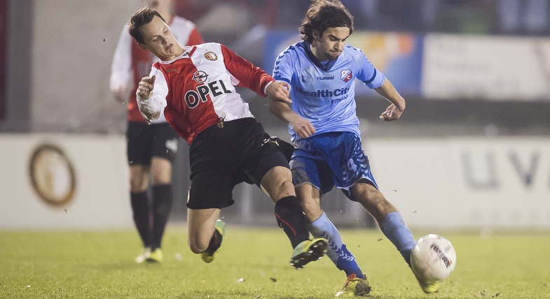 Jong FC Utrecht pakt punt op bezoek bij koploper