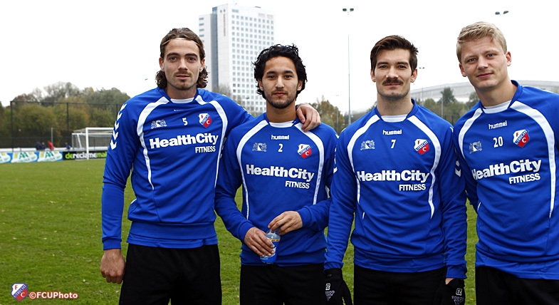 Groeiende snorren in het kader van Movember