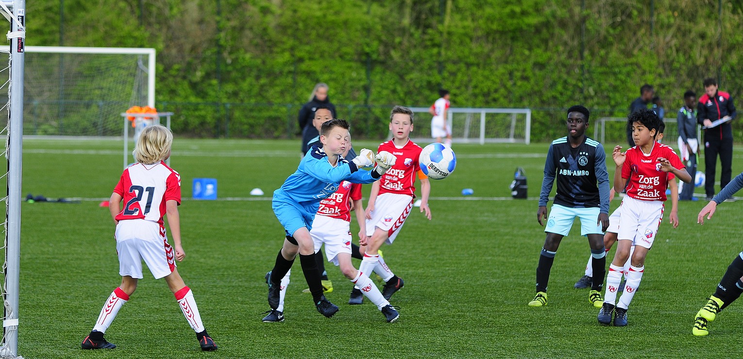 FC Utrecht O12 eindigt op plaats twee