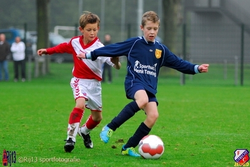 FC Utrecht O10 - DHSC E1  4-2