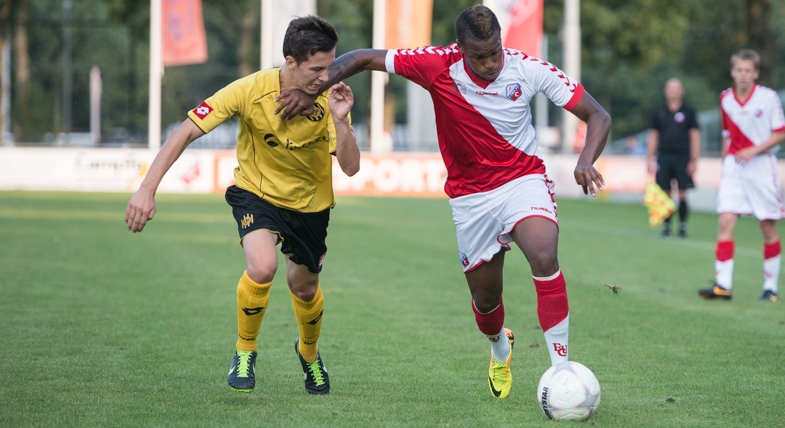 Anthony Berenstein op stage met Oranje onder 17
