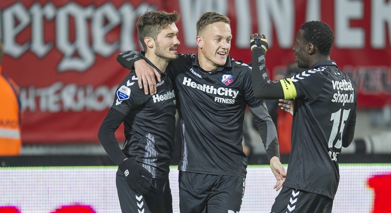 Steun FC Utrecht in Enschede