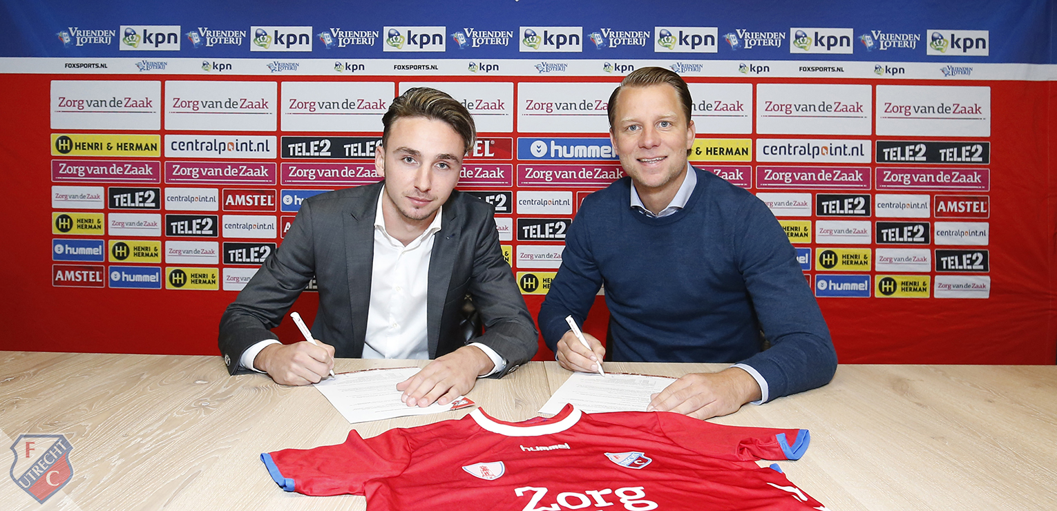 Rick van der Meer zet handtekening onder eerste profcontract