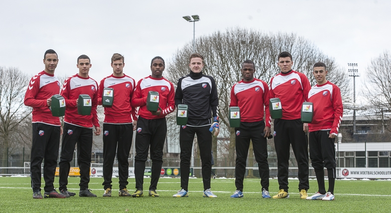 O19 collecteert voor Mihai Nesu Foundation