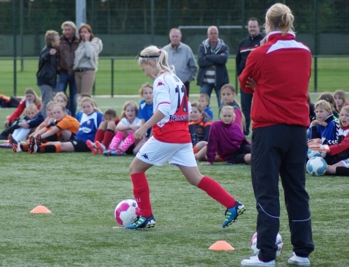 FC Utrecht Meisjesvoetbaldag op woensdag vol!
