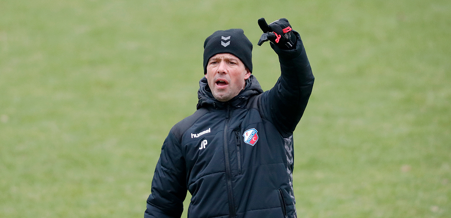 De Jong: 'PEC Zwolle is een goede krachtmeting'