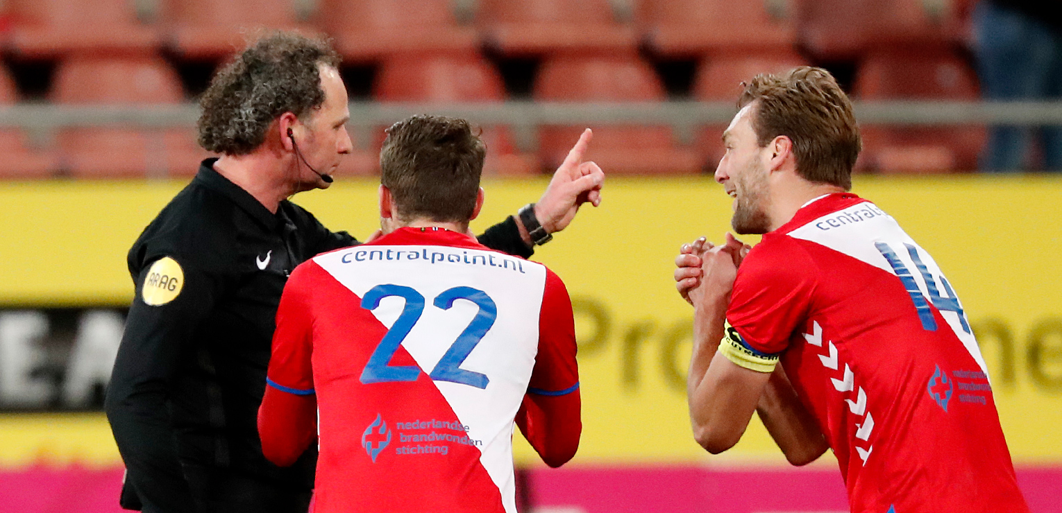 Tele2 geeft Brandwonden Stichting rugdekking