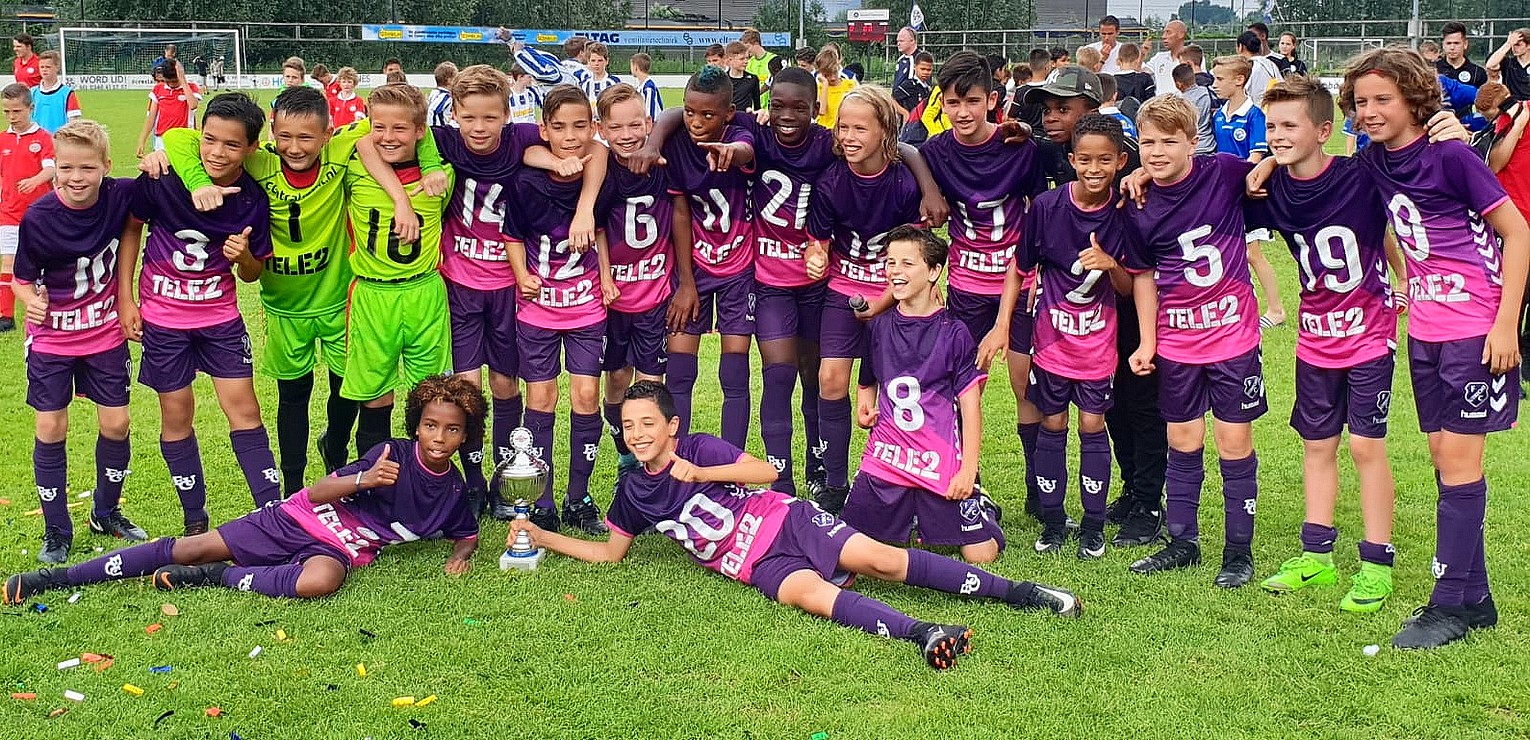 FC Utrecht O12 wint toernooi in Woerden