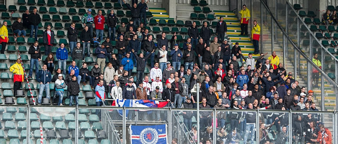 Zondag 238 FC Utrecht-fans naar Den Haag Zondag 238 FC Utrecht-fans naar Den Haag