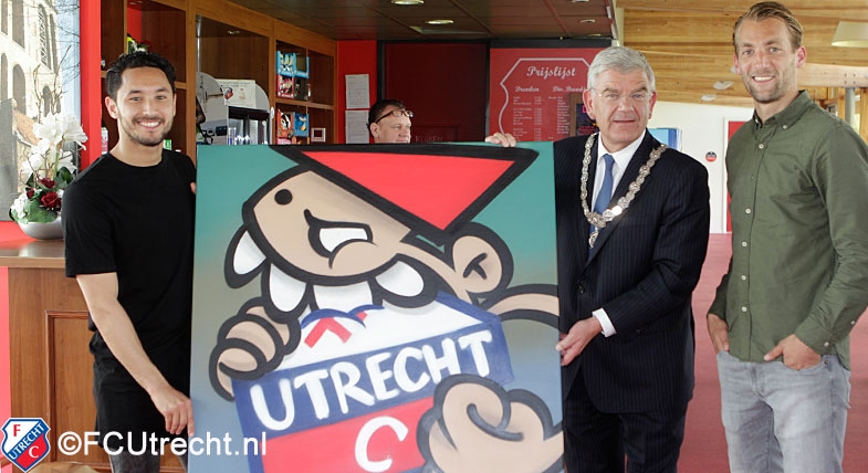 Burgemeester Utrecht verrast selectie FC Utrecht